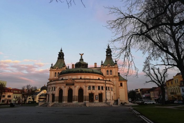 Ilustračný obrázok k článku Výnimočný počin Spišského divadla: Slovenská premiéra Búračky ONLINE