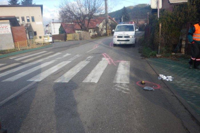 Ilustračný obrázok k článku Nehoda v Udiči: Policajti zdokumentovali zrážku auta s dôchodkyňou (77) na bicykli