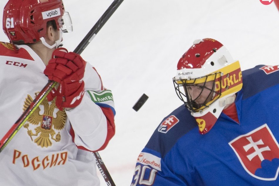 Ilustračný obrázok k článku Vydarený debut brankára Dukly Trenčín v reprezentácii: Tomek hráčom zápasu, FOTO