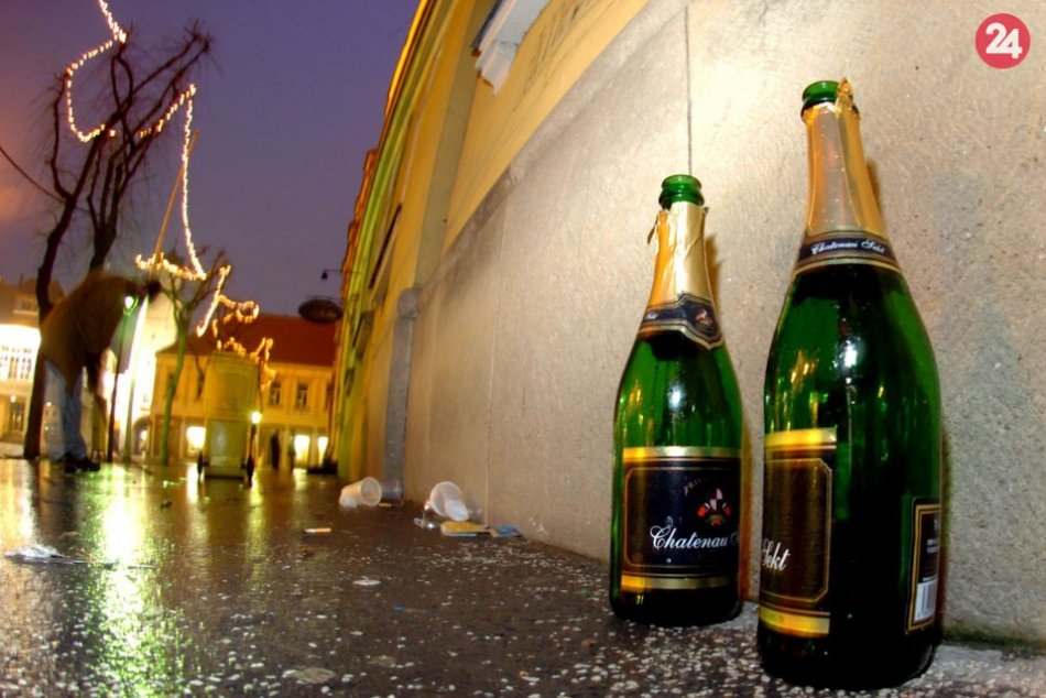 Ilustračný obrázok k článku Silvestrovská noc v Žiline: Do ulíc vyrazia mestskí policajti, čo všetko budú kontrolovať?