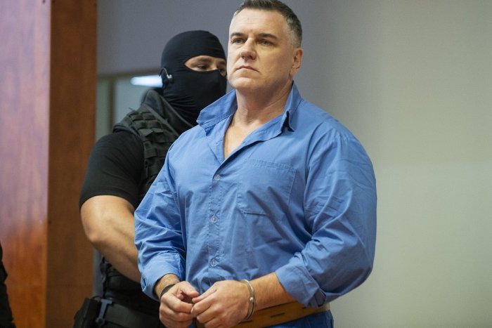 Ilustračný obrázok k článku Černák uzavrel dohodu o vine a treste: O 4 roky môže požiadať o prepustenie