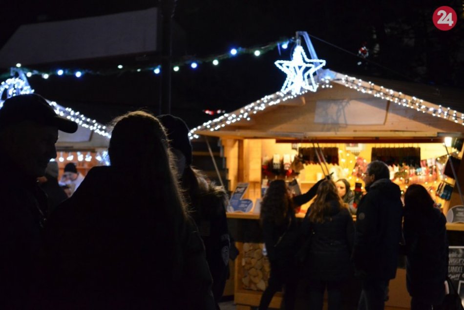 Ilustračný obrázok k článku Nová VÝNIMKA zo zákazu vychádzania: Otvoria sa na poslednú chvíľu vianočné TRHY?