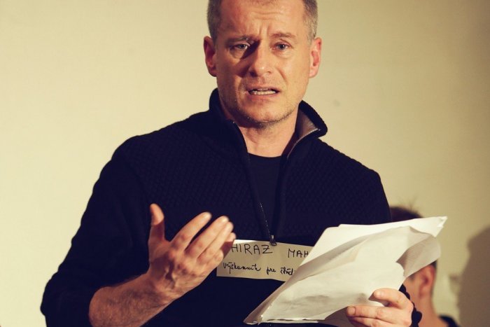 Ilustračný obrázok k článku Veľký ROZHOVOR so známym hercom zo Spišskej: Vyspovedali sme Petra Čižmára