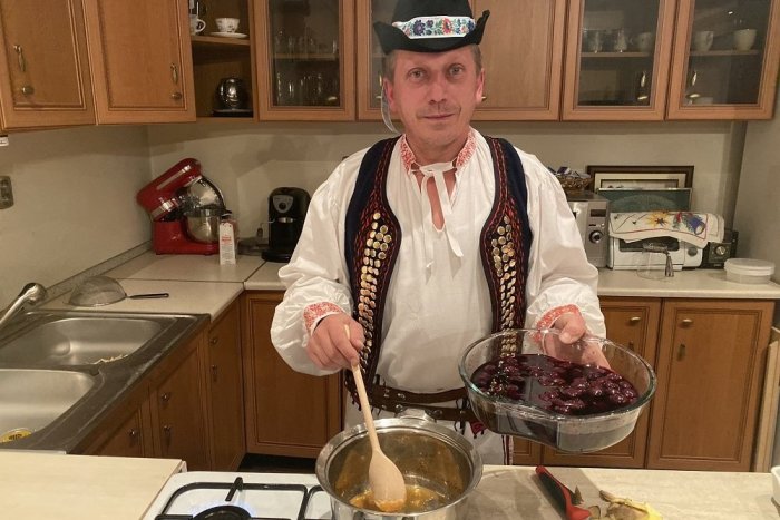 Ilustračný obrázok k článku Obľúbené jedlá Rusínov na severovýchode Slovenska? Preniknite do tajov čerešňanky, FOTO