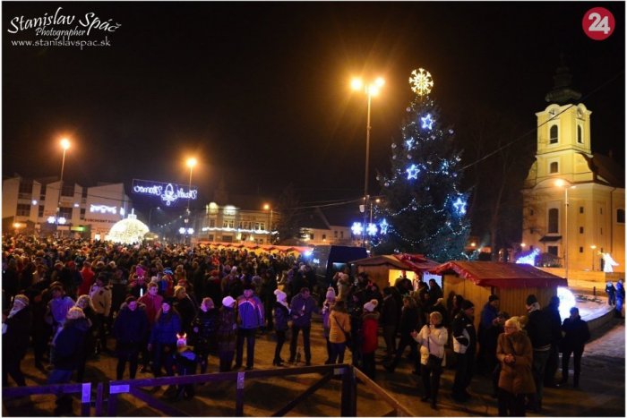 Ilustračný obrázok k článku Brezno sa vzdalo osláv Silvestra, obyvatelia si však užijú novoročný ohňostroj