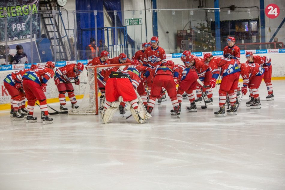 Ilustračný obrázok k článku V Mikuláši končia ďalší hokejisti: Dres menia viacerí skúsení hráči