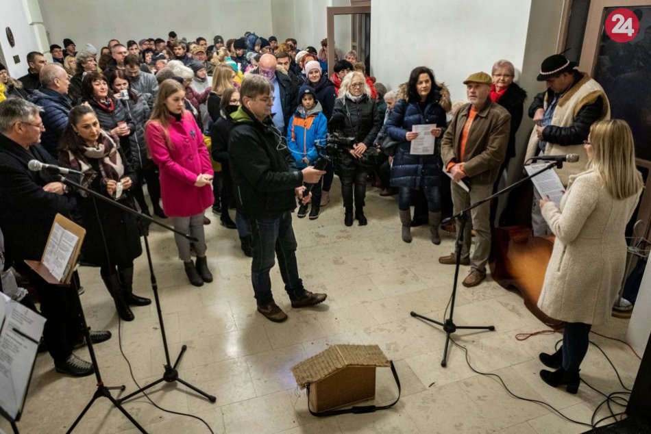 Ilustračný obrázok k článku Koledy u Andrássyovcov: Posledná tohtoročná akcia v kaštieli na FOTKÁCH