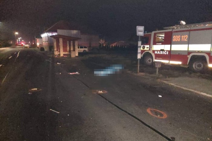 Ilustračný obrázok k článku Tragický záver roka: Pri dopravnej nehode pri Revúcej zahynuli dvaja chodci