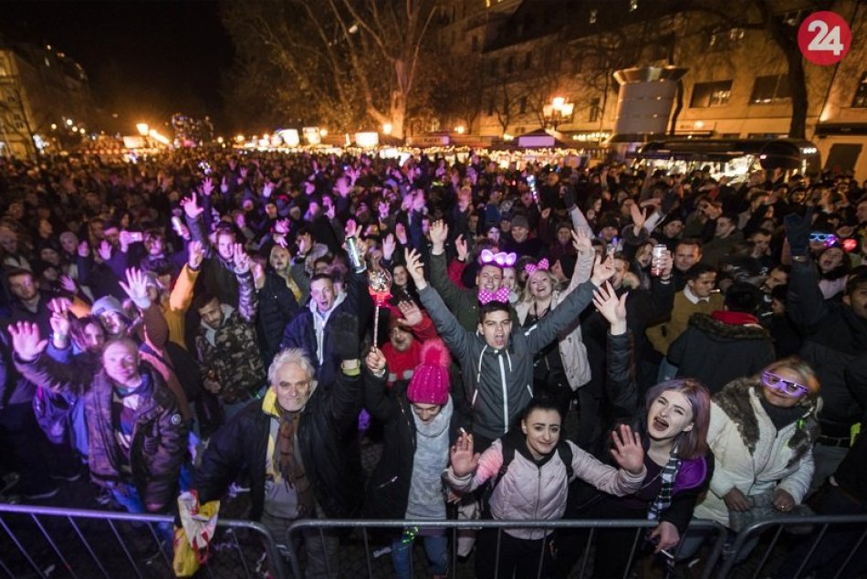 Ilustračný obrázok k článku Silvestrovský PROGRAM v centre Bratislavy: Stánky, zábava, OHŇOSTROJ a príde aj skvelý moderátor!