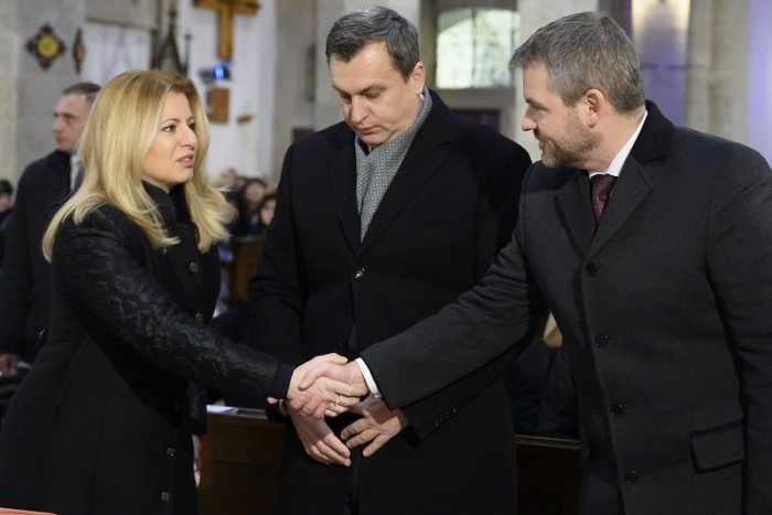 Ilustračný obrázok k článku Pellegrini vychválil prezidentku Čaputovú. Ocenil ju po slávnostnom ceremoniáli