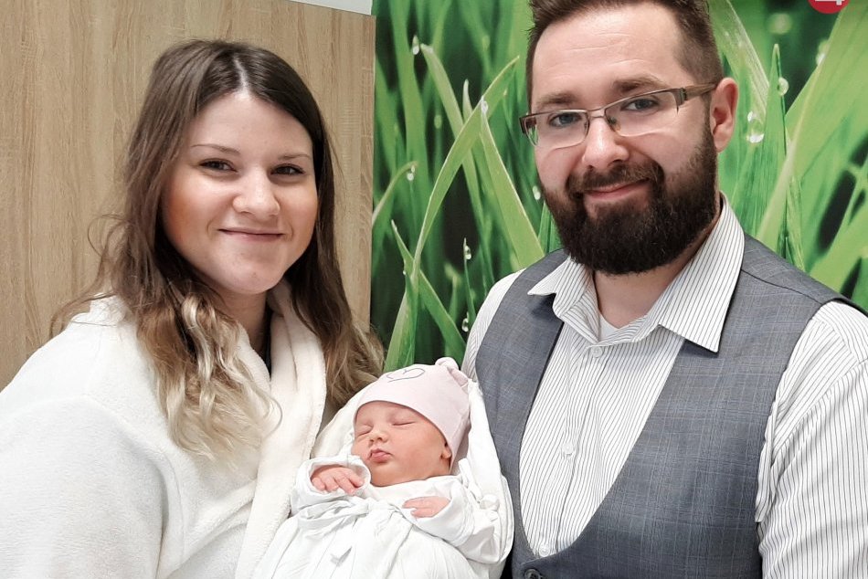 Ilustračný obrázok k článku Dievčatko Zoya je prvé dieťa 2020 v našej nemocnici: Hrdí rodičia na FOTKÁCH