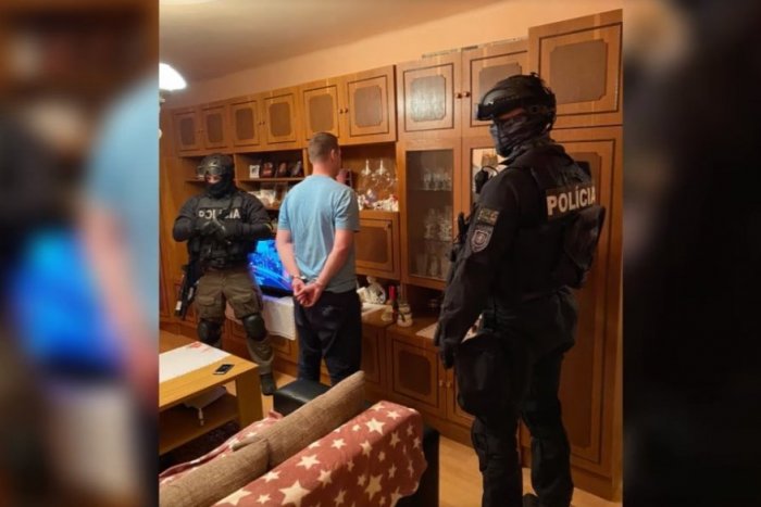 Ilustračný obrázok k článku Lovci lebiek zadržali odsúdeného vraha: VIDEO priamo zo zásahu