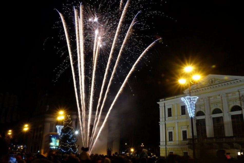 Ilustračný obrázok k článku Prvé INFO o Silvestri v Spišskej: Dočkáme sa ohňostroja či programu?