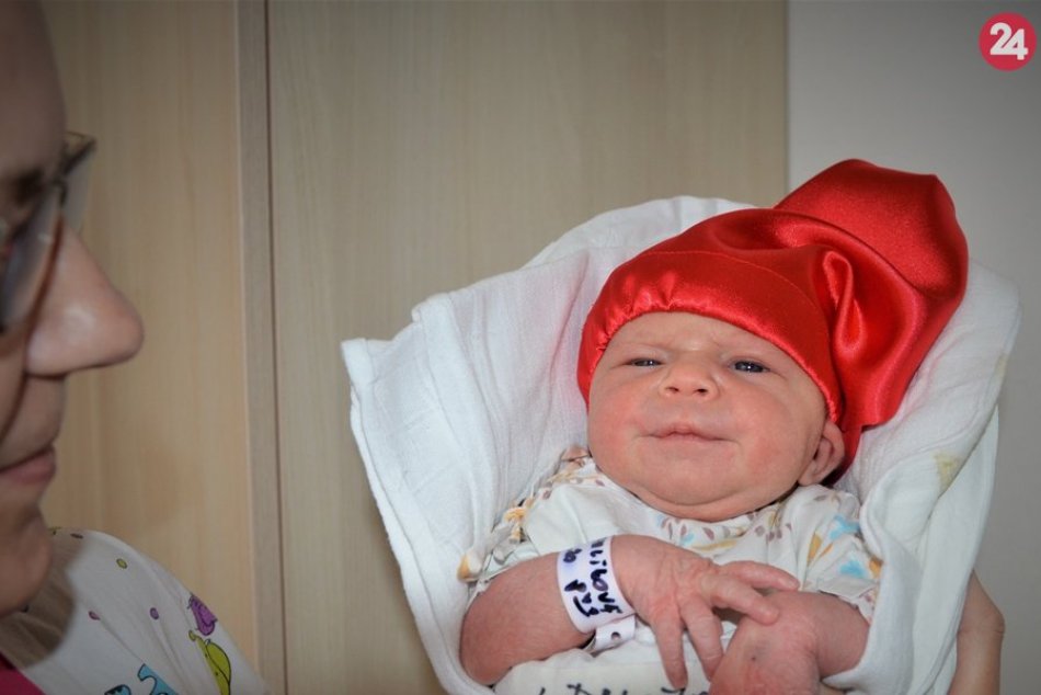 Ilustračný obrázok k článku Prvé bábätko narodené v novom roku v Rožňave: Pozrite si FOTO roztomilej Laury