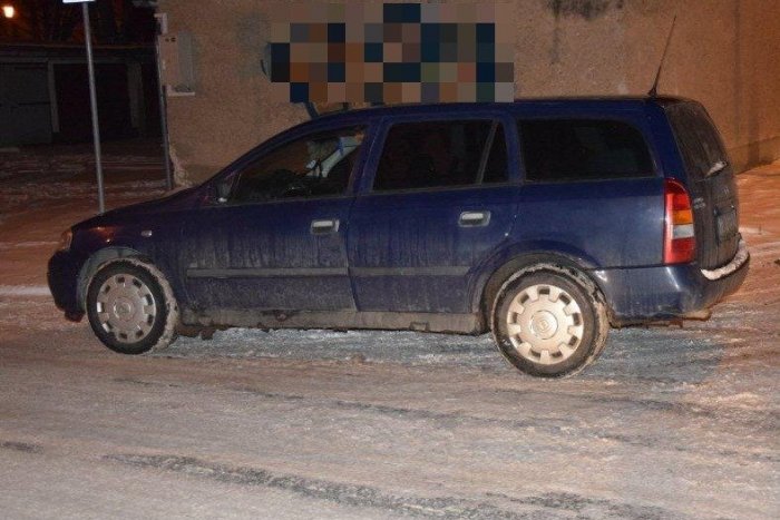 Ilustračný obrázok k článku Sadol za volant s vyše dvomi promile: Vodič v Poprade má problém, môže prísť aj o auto