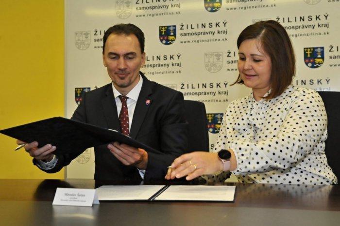 Ilustračný obrázok k článku SZĽH a kraj spravili dôležitý krok: Vízia hokejovej akadémie v Žiline