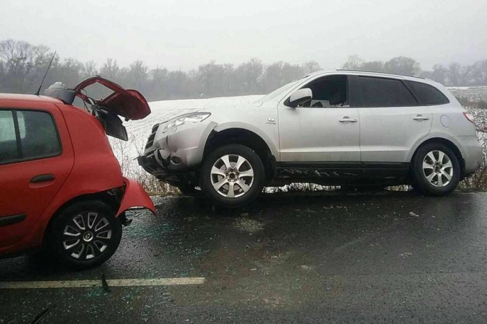 Ilustračný obrázok k článku Výstraha pred poľadovicou naďalej platí, v Košickom kraji sa v štvrtok zranilo vyše 100 ľudí