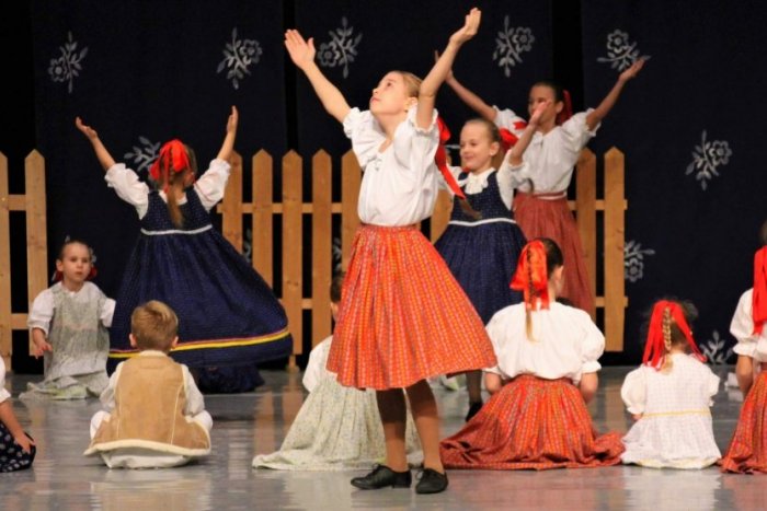 Ilustračný obrázok k článku Kam v Bratislave: Príďte na rozprávanie cestovateľov, vystúpenie Klnky aj koncert Iné kafe