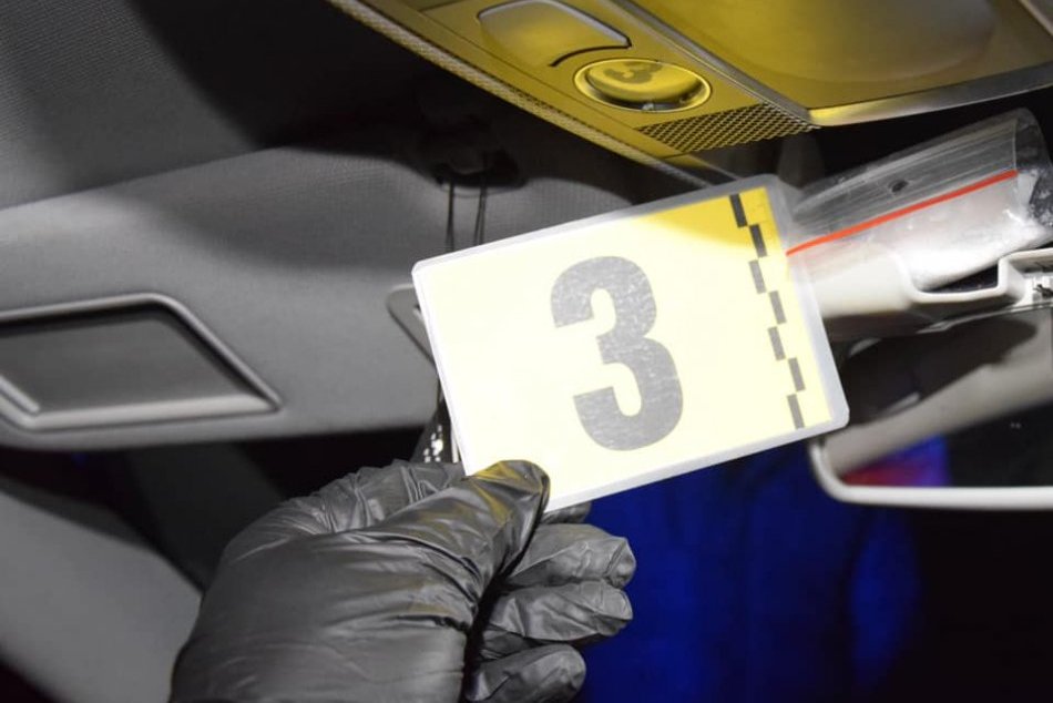 Ilustračný obrázok k článku Polícia našla pri prehliadke drogy: Obvinený je Libor (32)