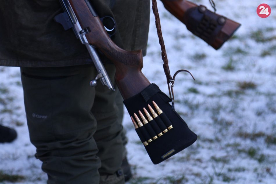 Ilustračný obrázok k článku Nečakaná návšteva polície: Dychová skúška poľovníkov neprekvapila