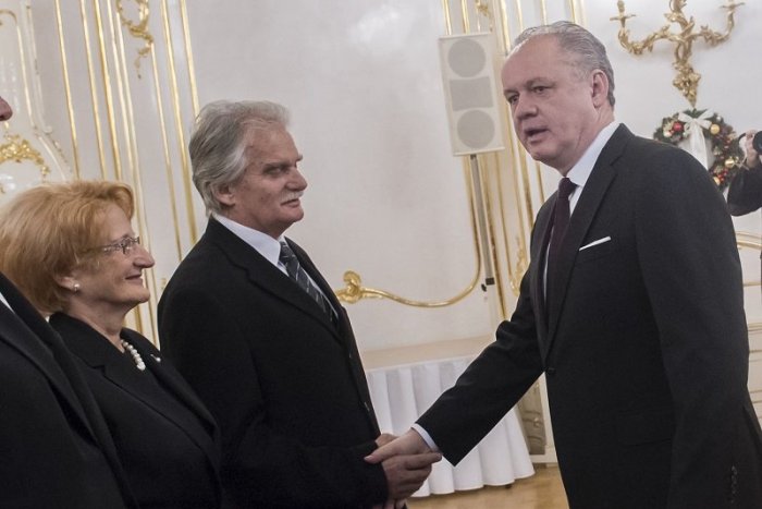 Ilustračný obrázok k článku Príde Smerácky nominant o talár? Predseda Ústavného súdu preveruje Mamojku