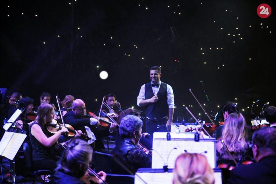 Ilustračný obrázok k článku Tridsiatnici si s ňou spájajú detstvo: Inekafe oslávilo 25 rokov s orchestrom, FOTO