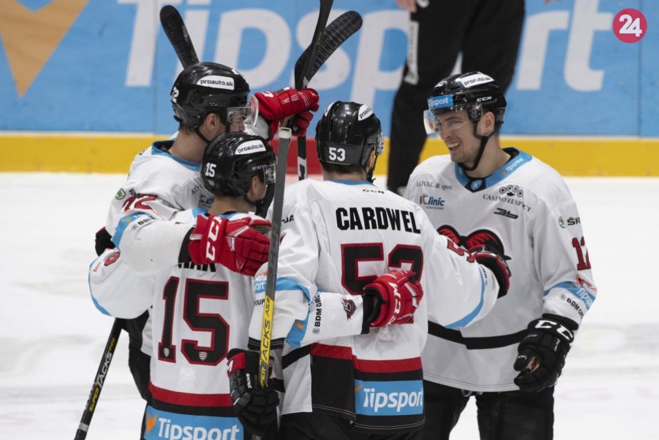 Ilustračný obrázok k článku Chcete dres bystrických hokejistov? Pre víťazov dražby pripravili prekvapenie