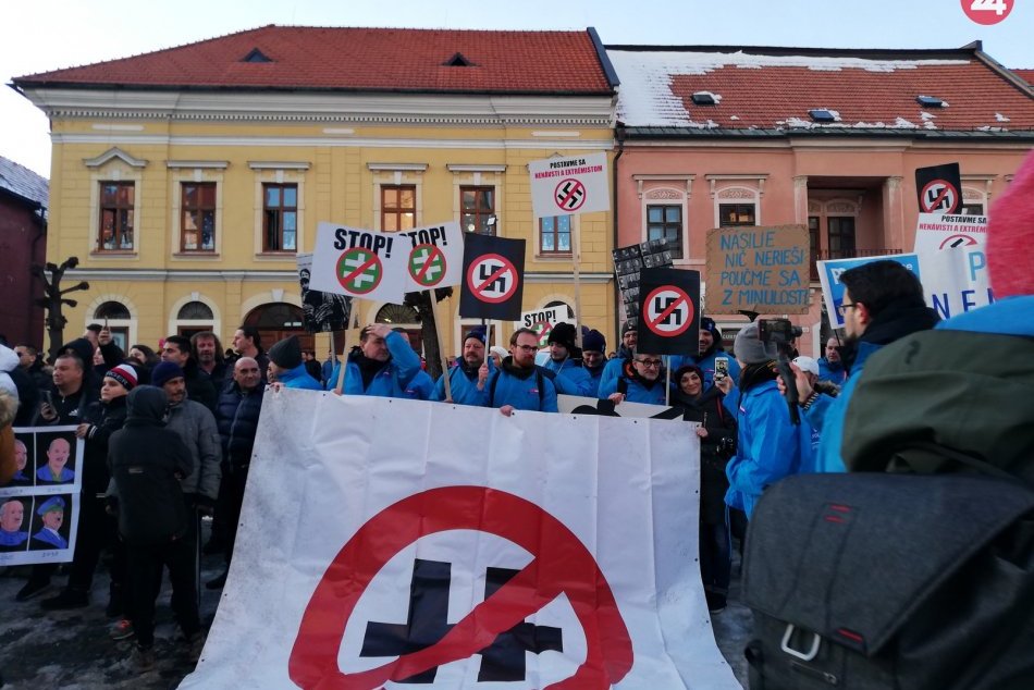 Ilustračný obrázok k článku Klamstvo kotlebovcov potvrdené políciou! Za zrušením mítingu v Levoči boli lži Mazureka