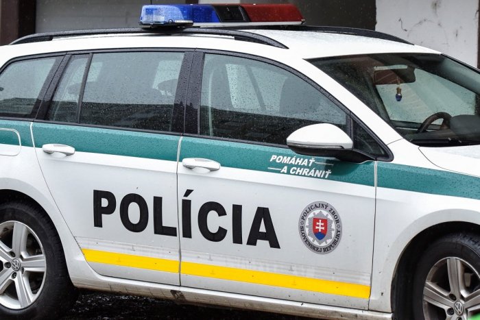 Ilustračný obrázok k článku Policajti hlásia nehodu na Mostnej: Žilinčania, počítajte s obmedzením