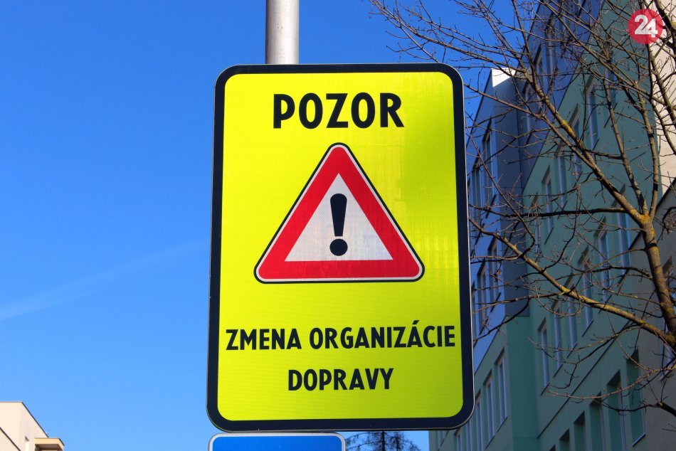 Ilustračný obrázok k článku Bystričania, chystáte sa na cintorín? Nastane dočasná zmena organizácie dopravy