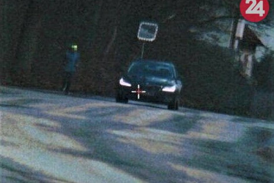 Ilustračný obrázok k článku Vodič (41) si obec pomýlil s diaľnicou: U dopravákov z Považskej to vyšlo draho, FOTO