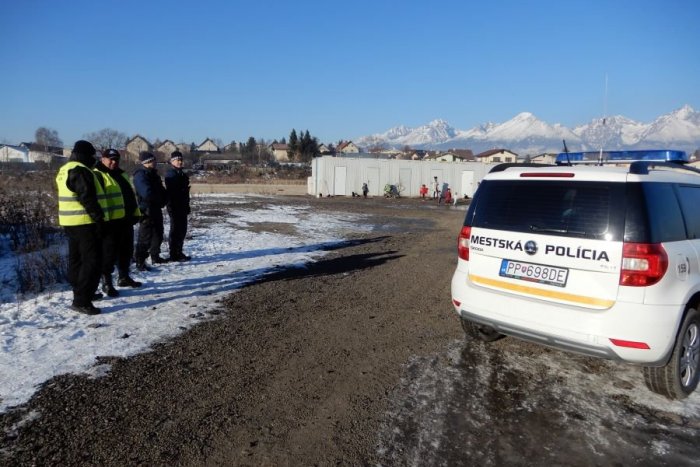 Ilustračný obrázok k článku Rázny krok mesta: Na Staničnej ulici v Matejovciach sprevádzkovali policajný okrsok