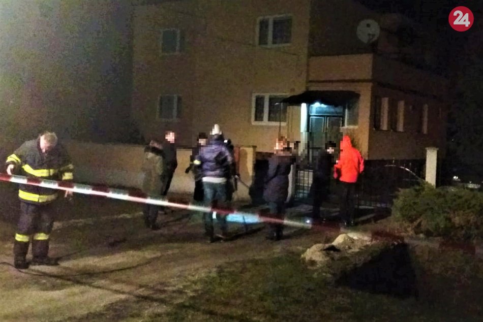 Ilustračný obrázok k článku Zavraždený muž († 74): Dobodať na dvore ho mal Prievidžan (26), FOTO