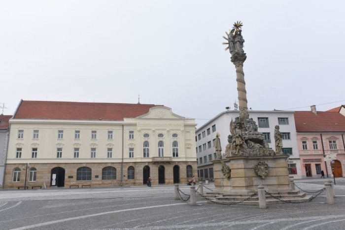 Ilustračný obrázok k článku Chystá sa prvá tohtoročná premiéra: Divadlo prinesie Ostrovského Les