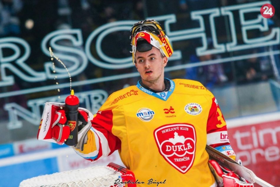 Ilustračný obrázok k článku Dukla Trenčín prišla o svoju oporu: Slovenský reprezentant odchádza do Fínska