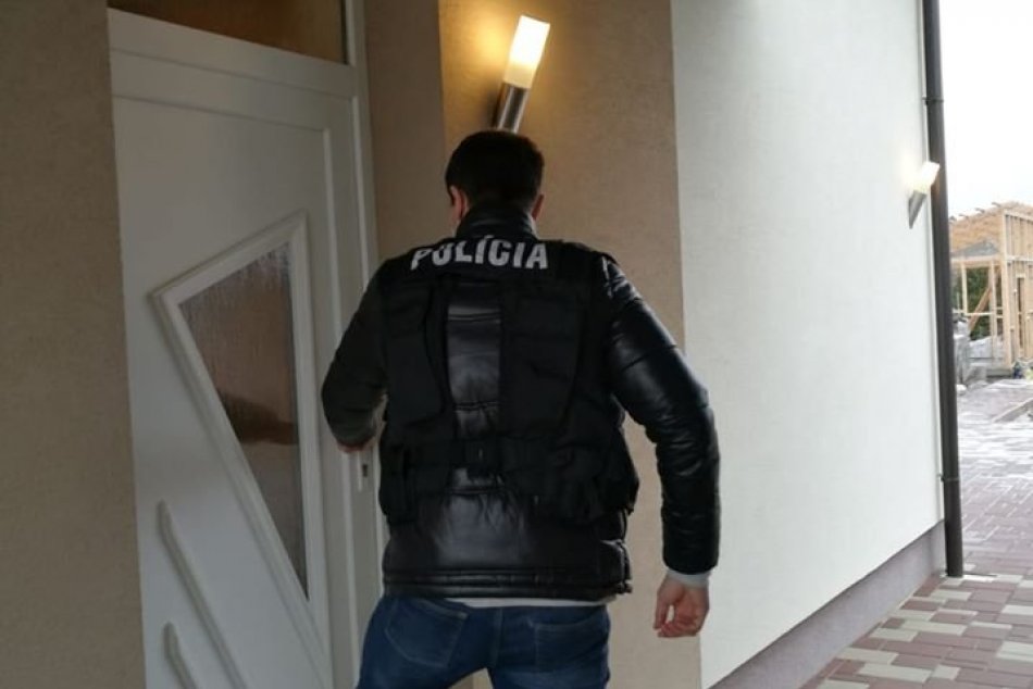 Ilustračný obrázok k článku NAKA zasahuje vo viacerých krajoch Slovenska. Zadržala už 24 ľudí!