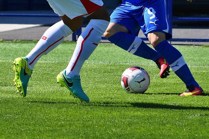 Ilustračný obrázok k článku Ružomberok predĺžil zmluvu so stredopoliarom Kochanom