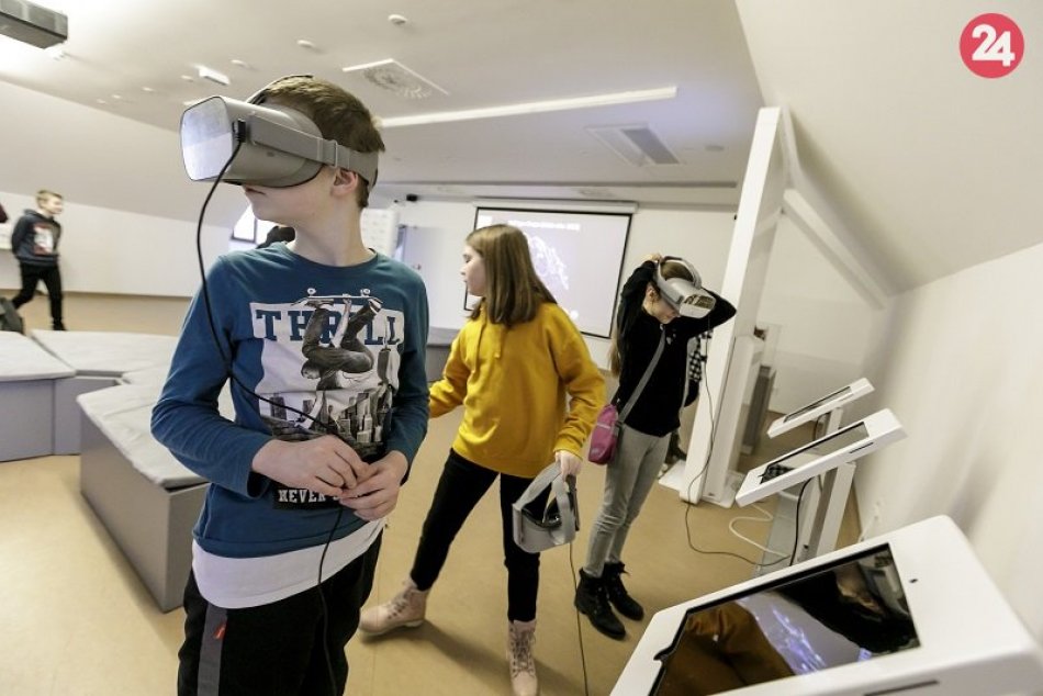 Ilustračný obrázok k článku Historický hrad hostí modernú výstavu