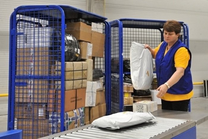 Ilustračný obrázok k článku Slovenská pošta upozorňuje na podvodné e-maily: Čo sa v nich píše?