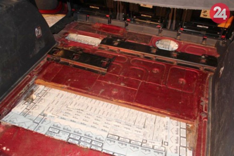 Ilustračný obrázok k článku V okolí Košíc chytili dvakrát po sebe muža s pašovanými cigaretami, FOTO