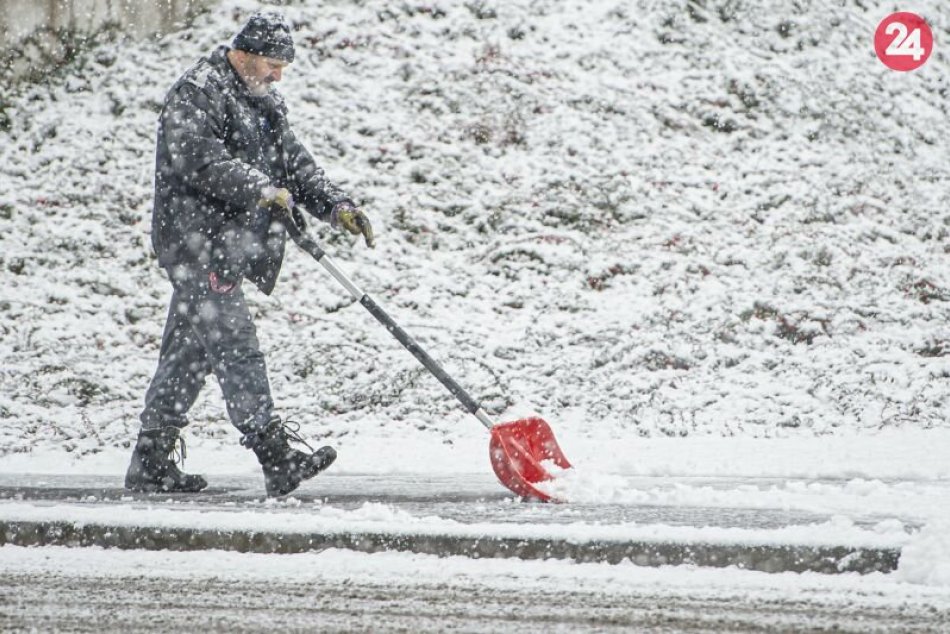Ilustračný obrázok k článku Sledujte plán zimnej údržby v Moravciach: V ktorom slede príde na rad vaša ulica?