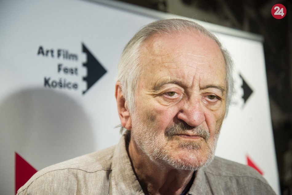 Ilustračný obrázok k článku Polícia vyvracia nechutný hoax o Lasicovi. To je morálne bahno…