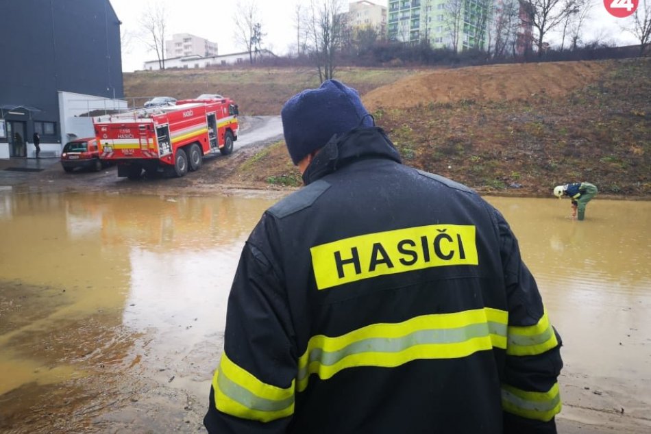 Ilustračný obrázok k článku Pre Žilinský kraj platia výstrahy, hrozia aj povodne: Reč je o týchto okresoch