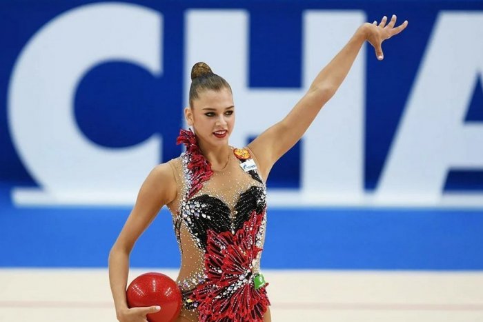 Ilustračný obrázok k článku Šok zo sveta gymnastiky: Krásna šampiónka sa pokúsila zabiť!