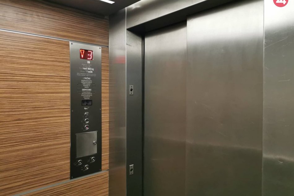 Ilustračný obrázok k článku Gymnázium Vavrinca Benedikta Nedožerského v Prievidzi bude mať nový výťah