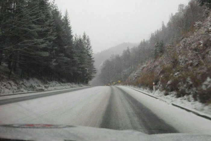 Ilustračný obrázok k článku Vodiči, zbystrite: Donovaly s obmedzením, Čertovicu úplne uzavreli