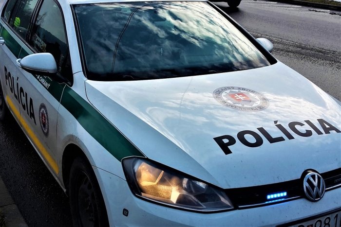 Ilustračný obrázok k článku Tragédia vo Zvolene: Tri osoby sa vážne zranili, jedna z nich nehodu neprežila