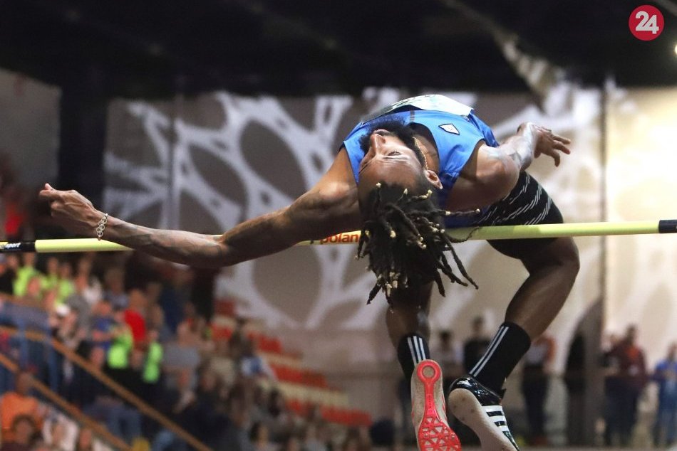 Ilustračný obrázok k článku Banskobystrická latka bude bez divákov: Privíta však lídrov svetových tabuliek