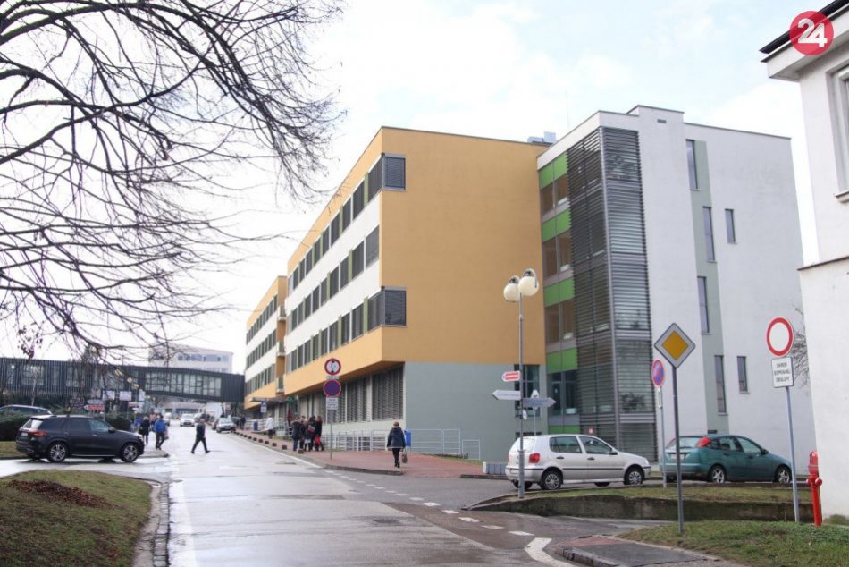 Ilustračný obrázok k článku Chrípka úraduje: V nitrianskej nemocnici platí zákaz návštev