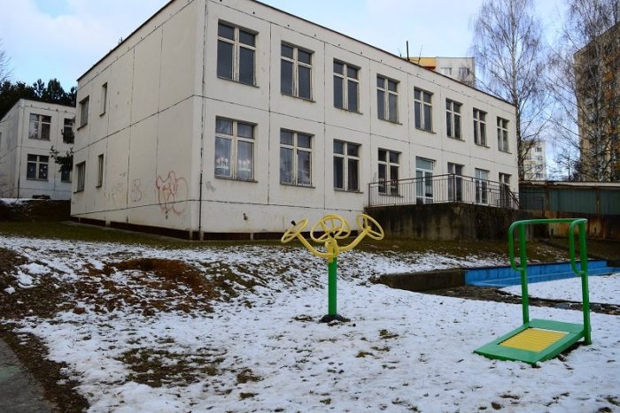 Ilustračný obrázok k článku Začala sa obnova materskej školy v Sásovej. Rozrastie sa aj o jednu triedu